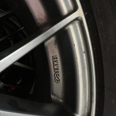 Enkei 18" rims with 700kg VIA rating
