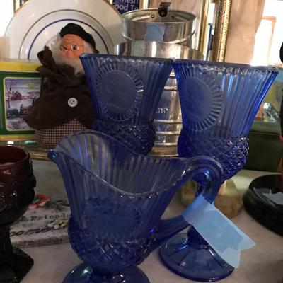 Vintage Avon collectibles 