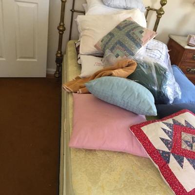Twin Beds and Pillows.