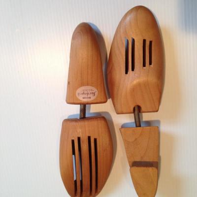 Shoe Keeper shoe stretcher