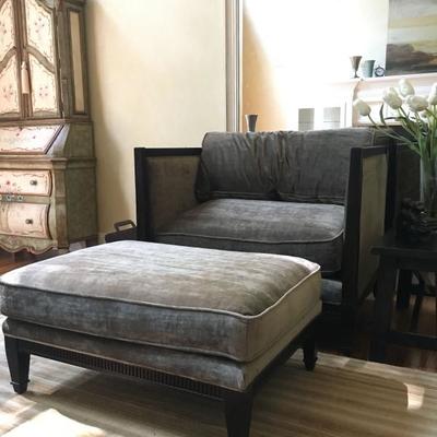 Domain Velour Sofa Set