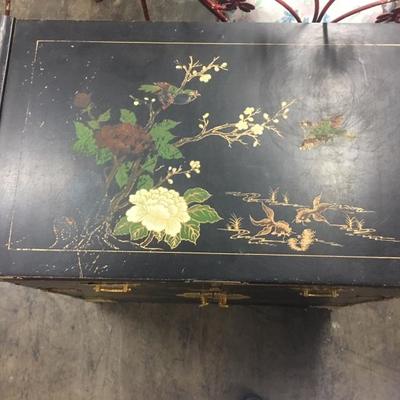 Black lacquer cabinet