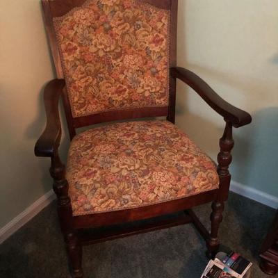  Family Heritage Estate Sales, LLC. New Jersey Estate Sales/ Pennsylvania Estate Sales. Floral Armchair.