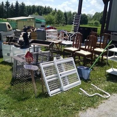 Estate sale photo
