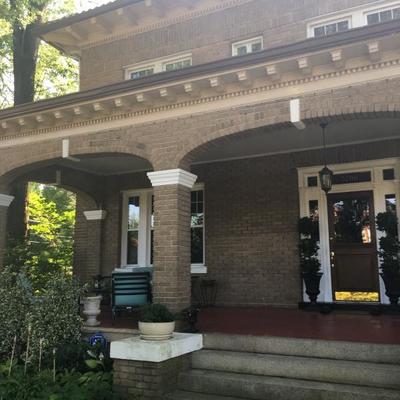 The Market House Sale - This house is full and everything needs to go! 