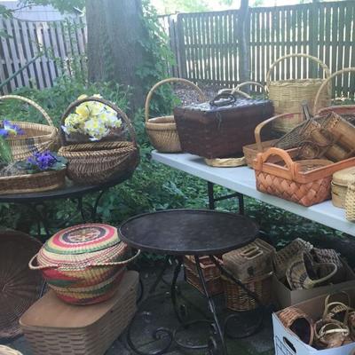 Huge Selection of Vintage Baskets.