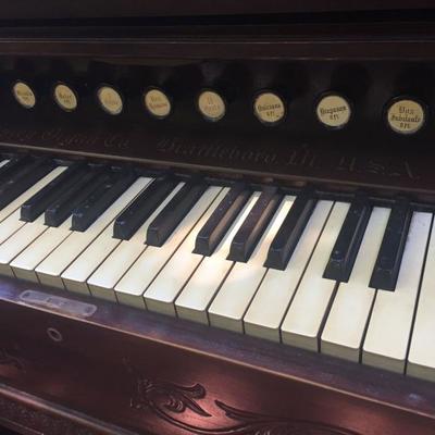 Estey Pump Organ.