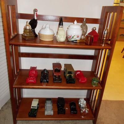 Bookcase $22