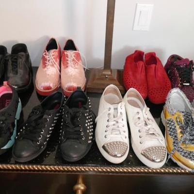 Designer sneakes, lots of them. sz 8  to 8 1/2