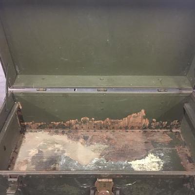 1946 WWII metal Army trunk