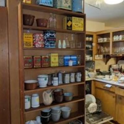 Vintage collectible spice containers, ramekins, salt & pepper shakers, creamers, and tins.