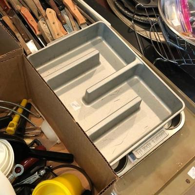 Knives, Cake Pans 