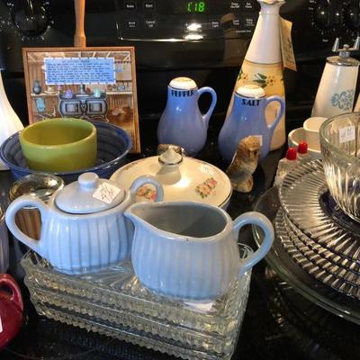 LuRay Cream and Sugar
 Salt and Pepper Shakers
Vintage kitchen ware 
