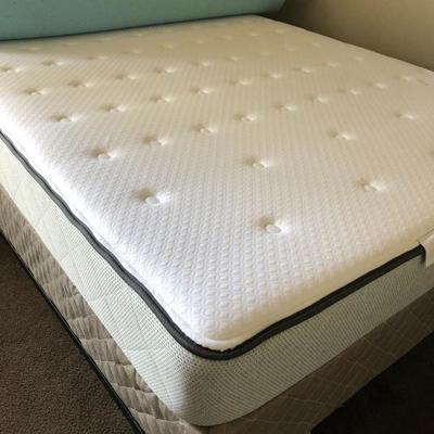 Queen Size, Mattress and Box Springs. 