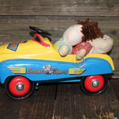 Campbell's car with dolls