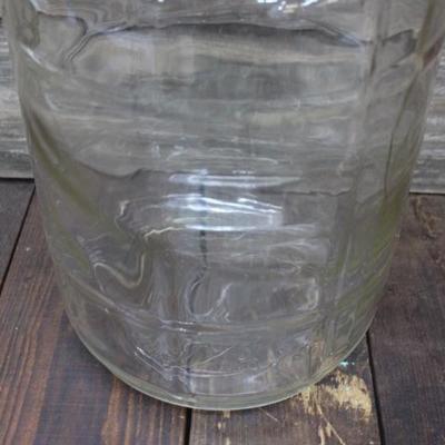 Glass jug