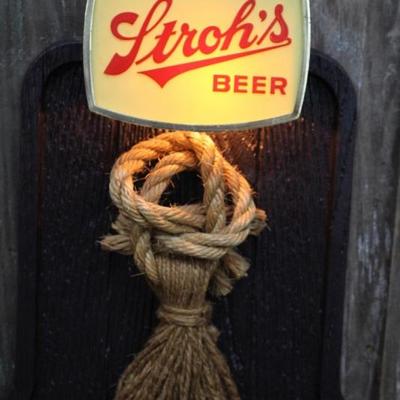 Stroh's Beer Light