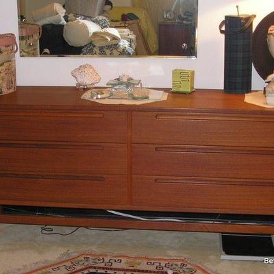 Danish Teak Chest of Drawers