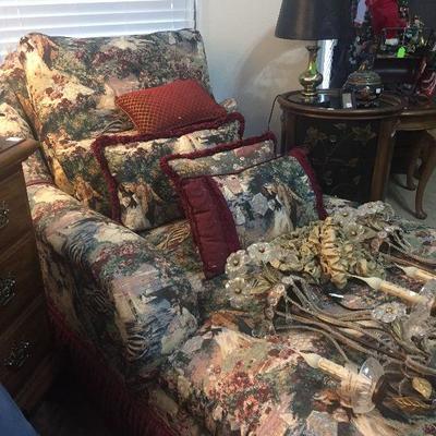 Chaise Lounge 