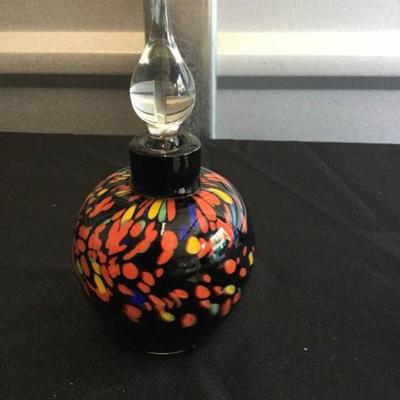 001 Perfume bottle 3
