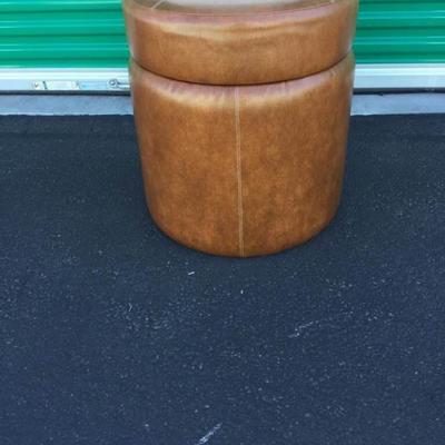Lift top ottoman