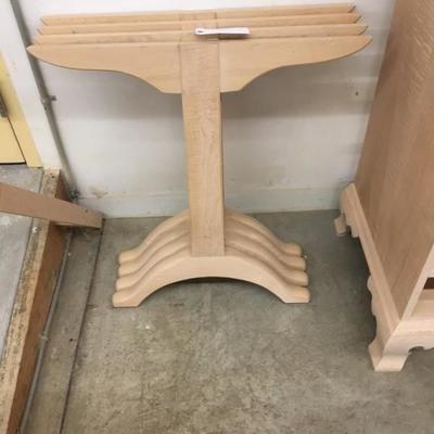 D.R. Dimes 3 trestle foot bases