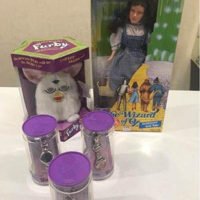Furby, Soda Watches, Dorothy Doll