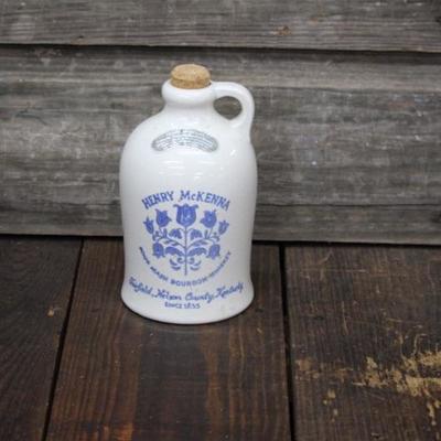 Whiskey jug