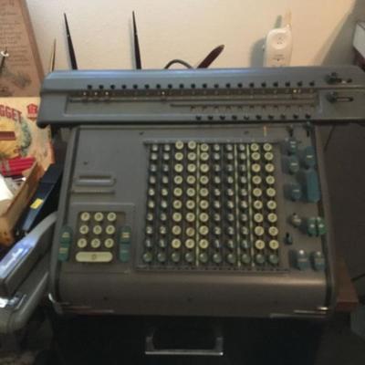 Large Metal Antique Adding Machine SY1006 Movie Prop https://www.ebay.com/itm/113712143394