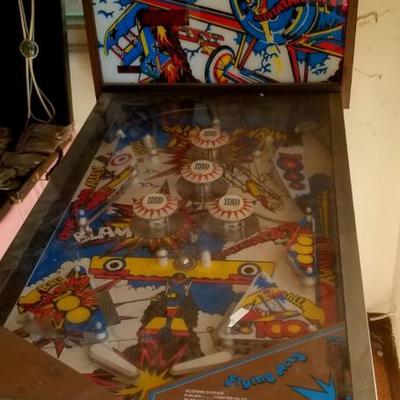 Pin ball machine
