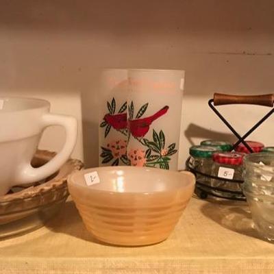 Bird glasses and beige bowl are SOLD.
Tan pie dish is SOLD.