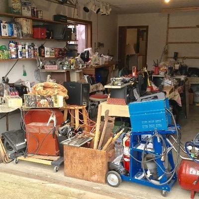 Estate sale photo