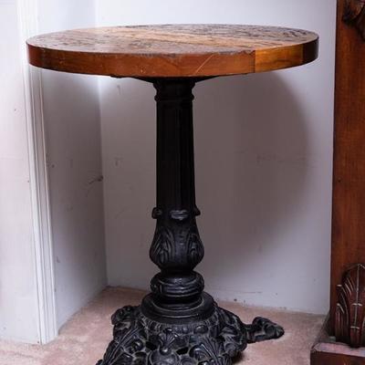 British Pub table
