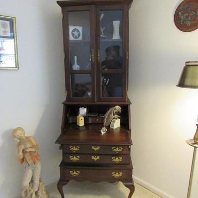 secretary cabinet