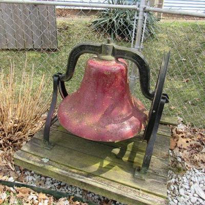 American No. 26 School Bell 