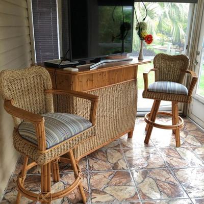 --- Gorgeous woven jute & bamboo w/blue stripe cushions lanai set 	Including: (10% discount on entire set purchase)
	3-cushion sofa...