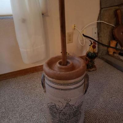 Butter churn