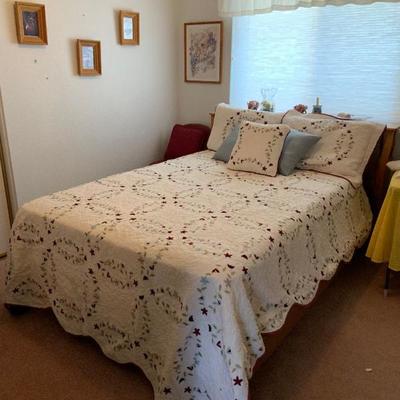 Full size maple bed & headboard, quilt