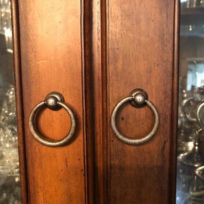 Breakfront detail
