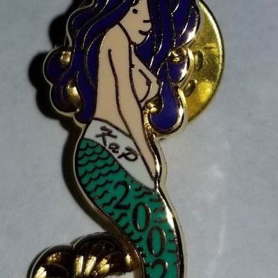 Krewe of Proteus 2002, New Orleans Mardi Gras Krewe Favor Dinner Pin WN0808. https://www.ebay.com/itm/113771234125