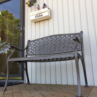 Outdoor Bench 