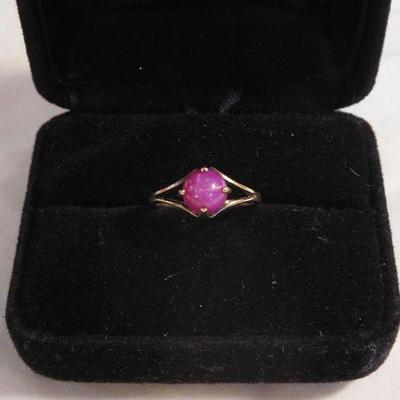 10 k Star Sapphire Ring