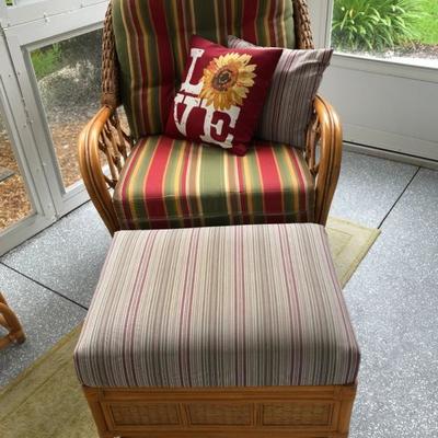 Rattan/Wicker Lanai Furnishings (In excellent condition!) 