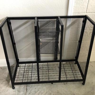 Sporting equipment organizer