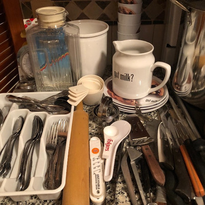Estate sale photo