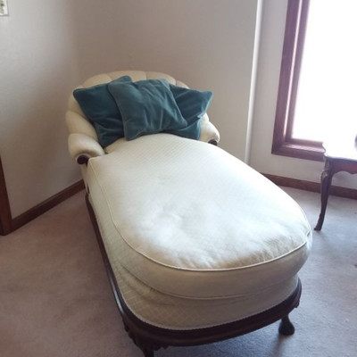Chaise Lounge Chair