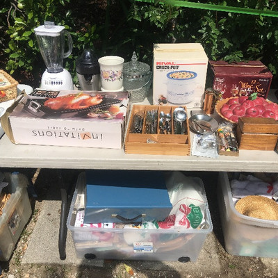 Estate sale photo