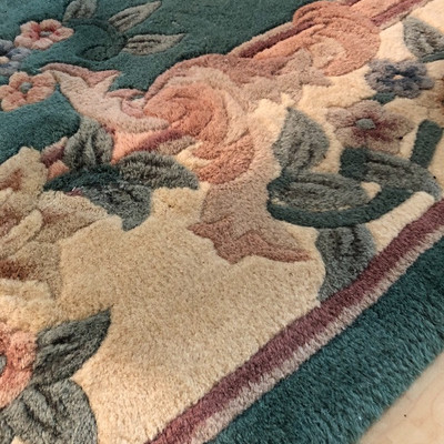 Handcrafted 100% Wool Rug "Floral Bouquet" - $35 (5'x7'6")