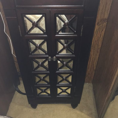 jewelry box