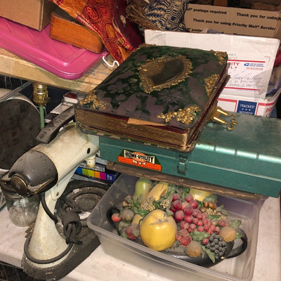 Estate sale photo